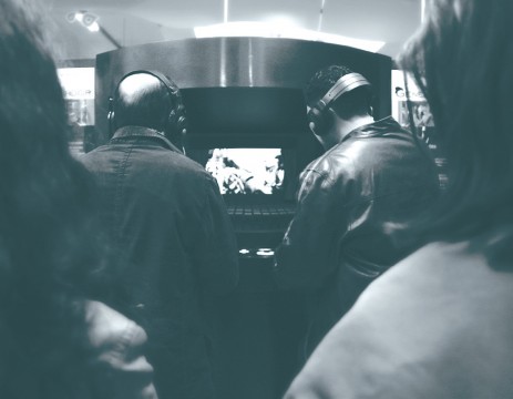 Espectadores assistem ao Generador (foto: Astronauta Filmes/Divulgação)