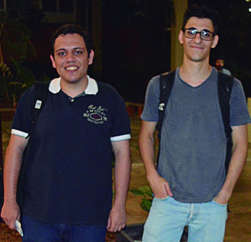 Renan e Pedro desenvolveram sistema contra furto de notebooks (Foto: Thiago Castro)