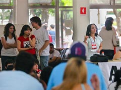 Grupos se instalaram na sede ocupada do DCE (foto: Yuri Gonzaga) Grupos se instalaram na sede ocupada do DCE (foto: Yuri Gonzaga)