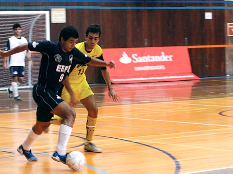 De virada, a EEFE vence a CAASO e é campeã do Circuito USP (foto: Amanda Previdelli)