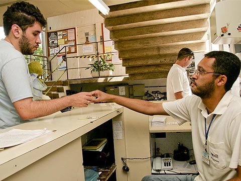 Anderson conta nunca ter tido problemas na portaria (foto: Yuri Gonzaga)