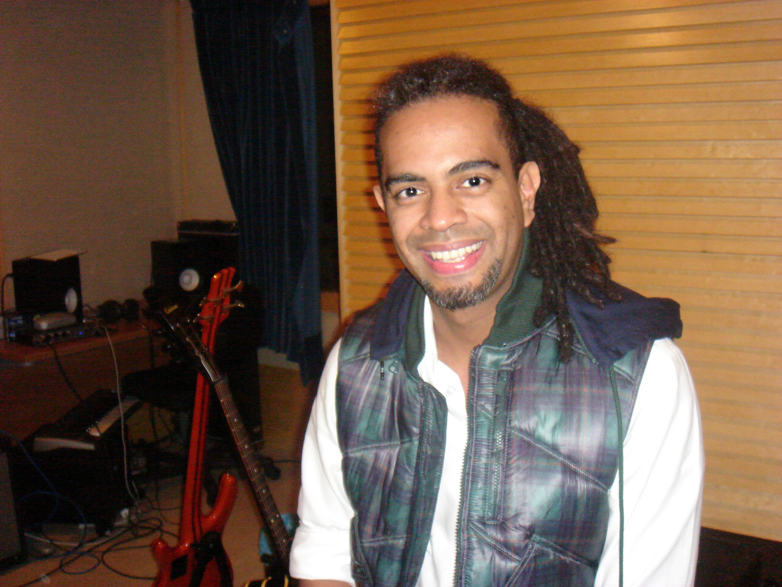 Filho do cantor Jair Rodrigues realiza shows-workshop na USP (foto: Patricia Ogando)