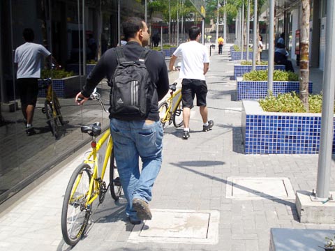 Apesar dos problemas, Pedalusp é bem utilizado (foto: Bruno Capelas)