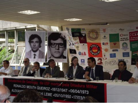 Ato reconheceu oficialmente o estudante Alexandre Vannuchi Leme como anistiado político (Foto: Larissa Teixeira)