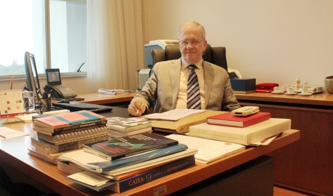 Zago afirma que pretende devolver às unidades de graduação a principal responsabilidade sobre a organização do seu currículo