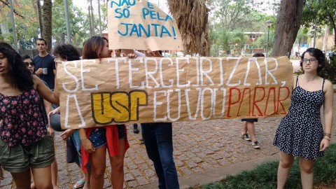 Foto: Ocupação - USP São Carlos